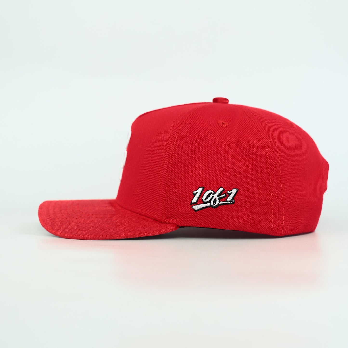 Essential "Red Velvet"